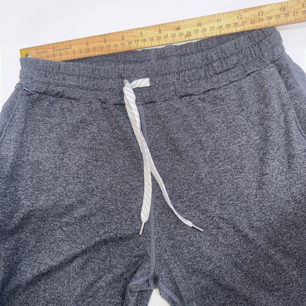 Vuori Performance Jogger Charcoal Heather Athletic Lounge Sweat Pants Sz Medium - Picture 7 of 14